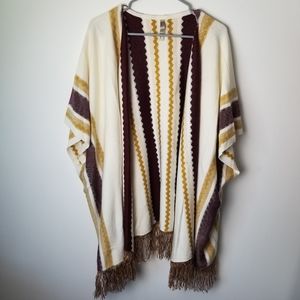 Entro shawl sweater cardigan with fringe M/L